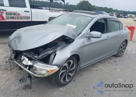 2017 Honda Accord Ex z USA, uszkodzony, nr VIN 1HGCR2F72HA157328